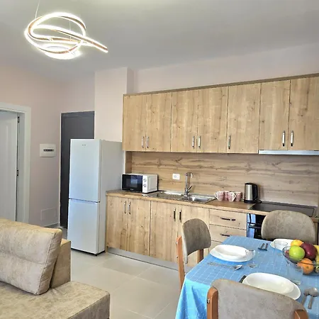 Apartmán By The Sea In 094 Golem (Tirana)