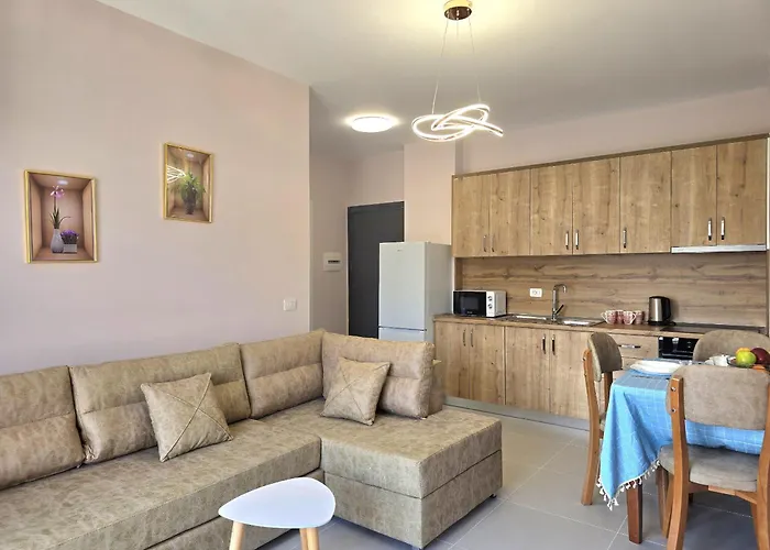 In 094 * Golem (Tirana)